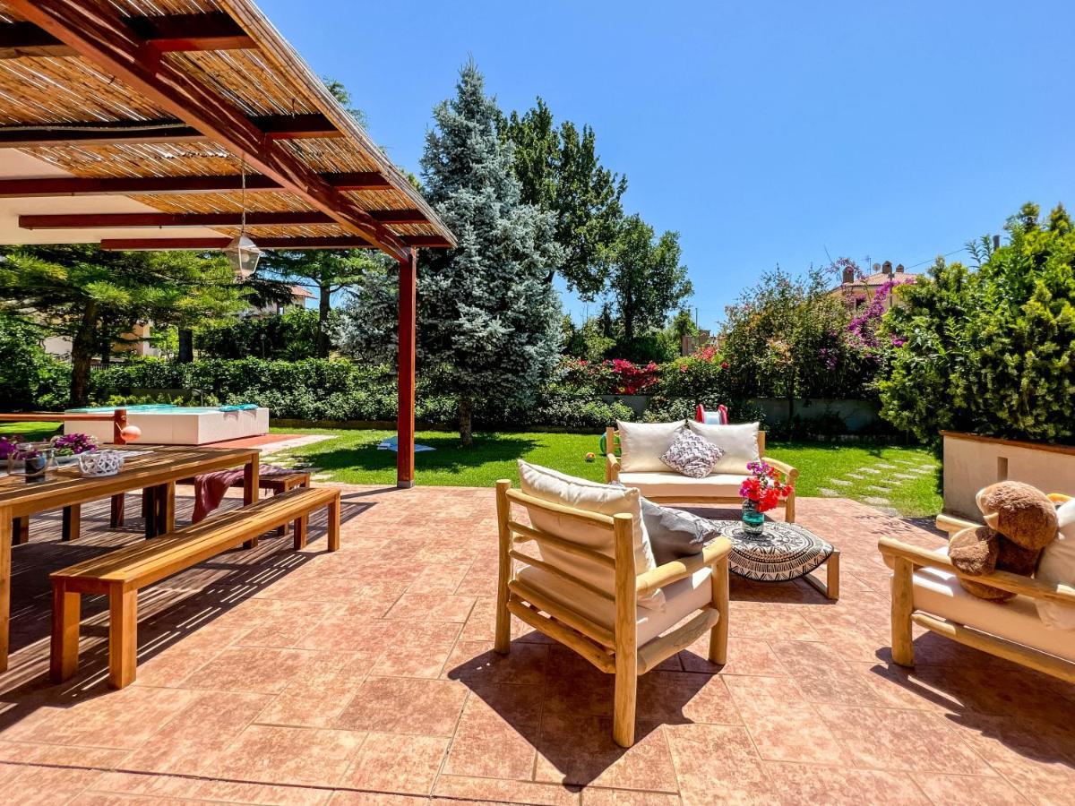Livingapple Apartment Scauri  Exterior foto