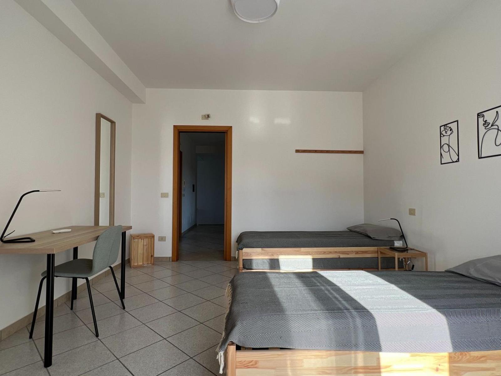 Livingapple Apartment Scauri  Exterior foto