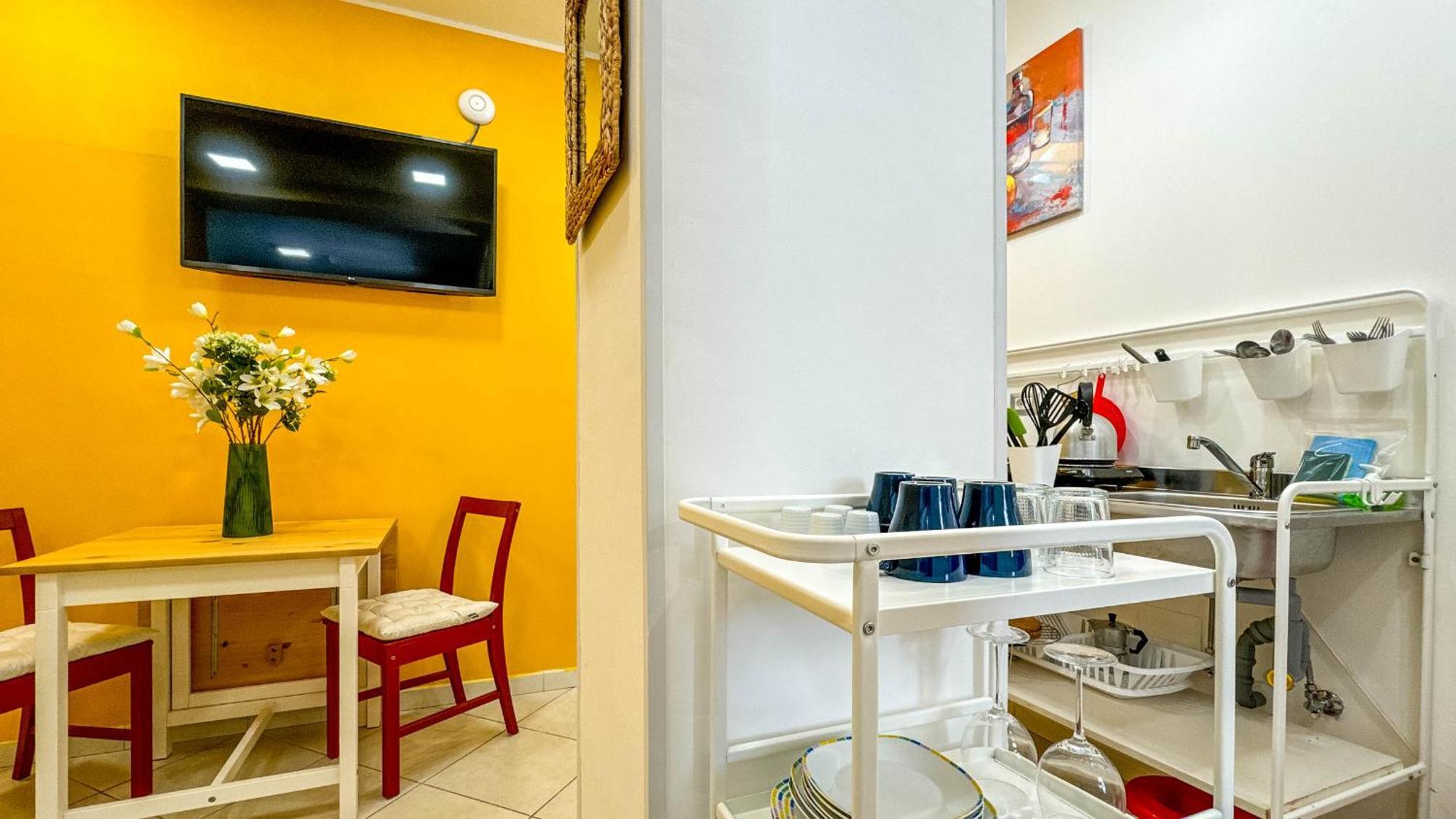 Livingapple Apartment Scauri  Exterior foto