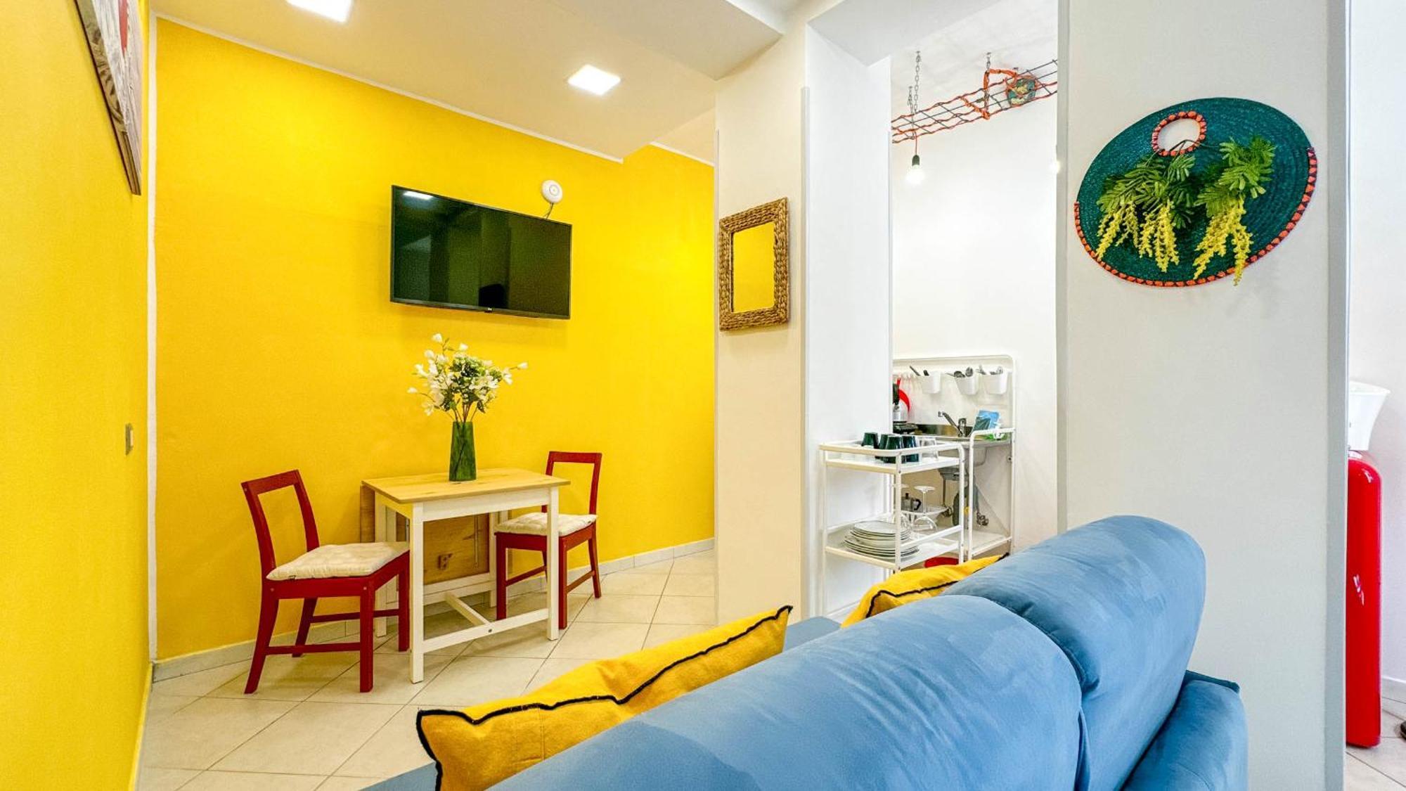 Livingapple Apartment Scauri  Exterior foto