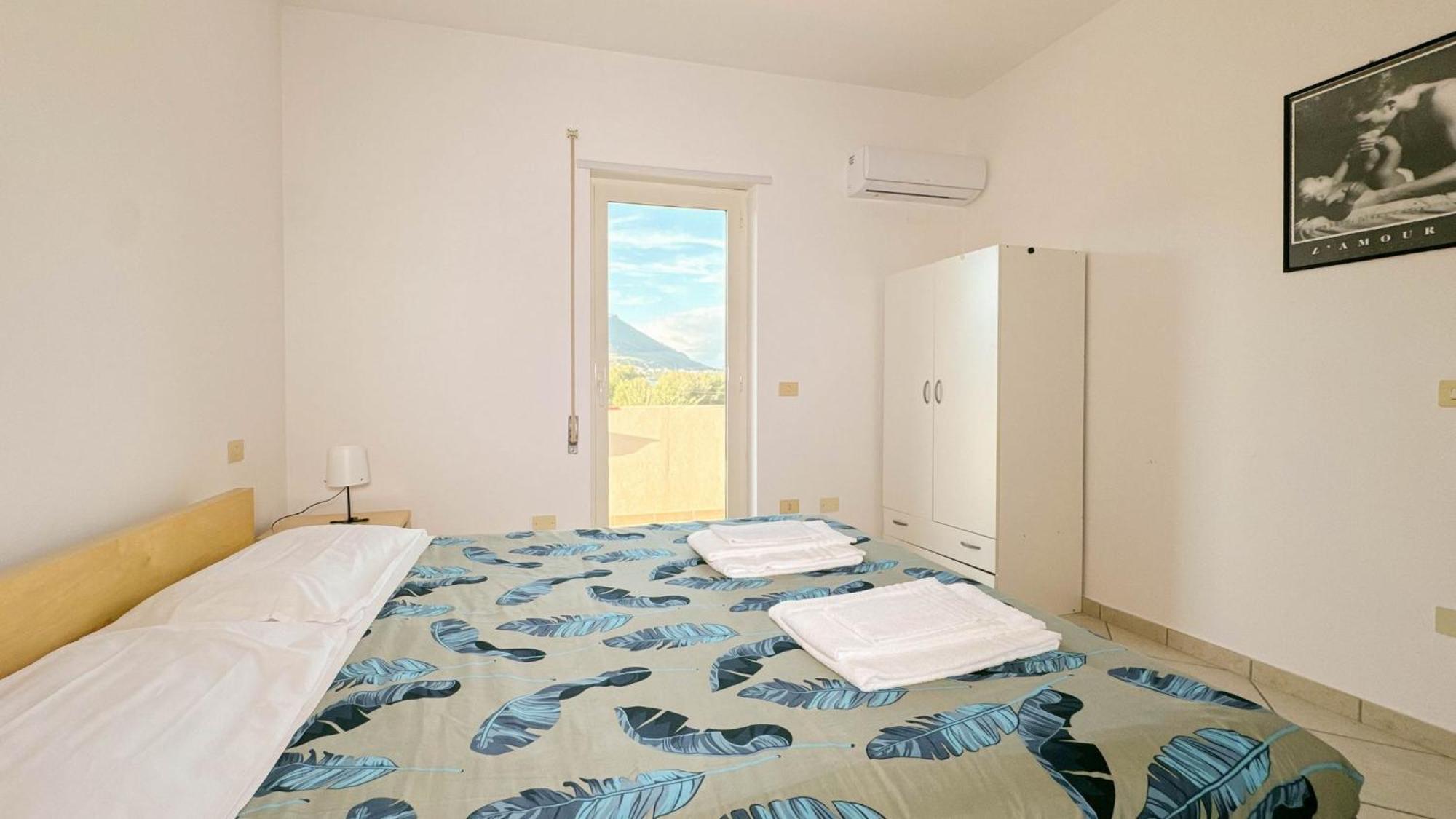 Livingapple Apartment Scauri  Exterior foto